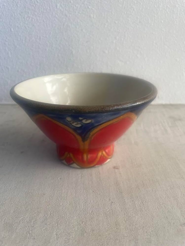 SALE⬇️古琉球　マカイ　茶碗　ヤチムン A 古琉球 やちむん 4.5寸マカイ 古作 登窯 花唐草 呉須色 沖縄